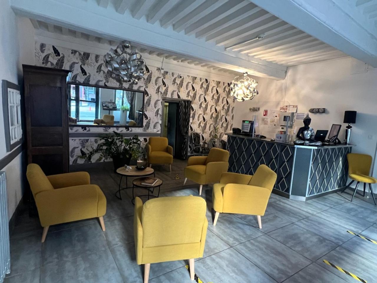Hotel Du Centre Gueugnon Екстер'єр фото